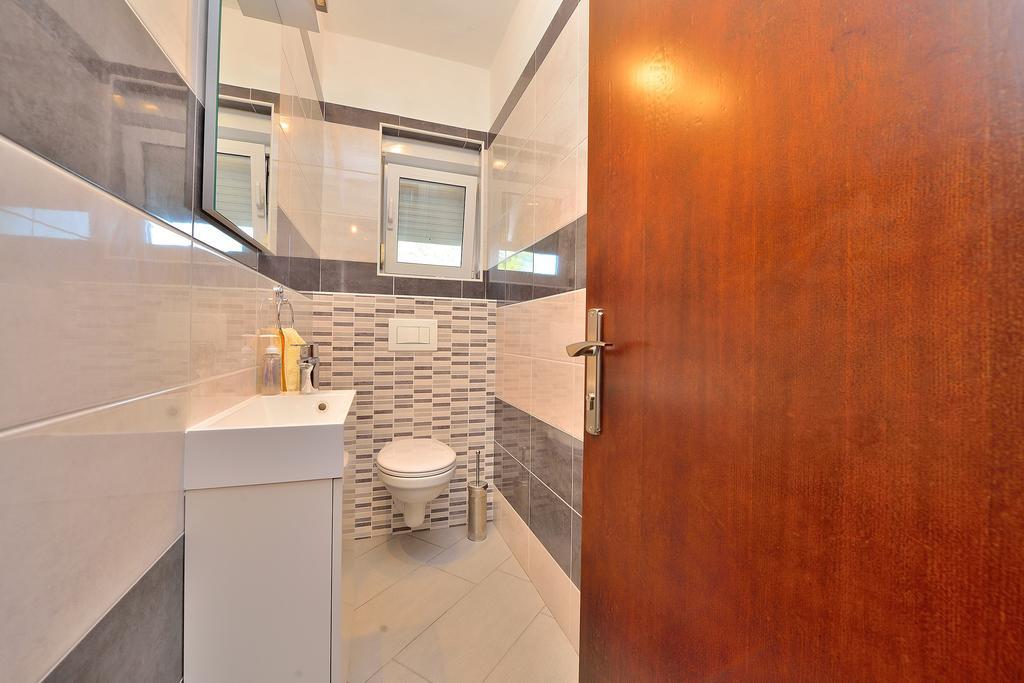 Apartment Mia ビビニェ 部屋 写真