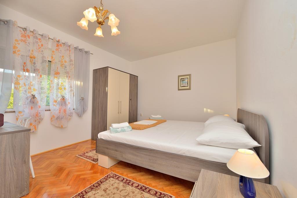 Apartment Mia ビビニェ 部屋 写真