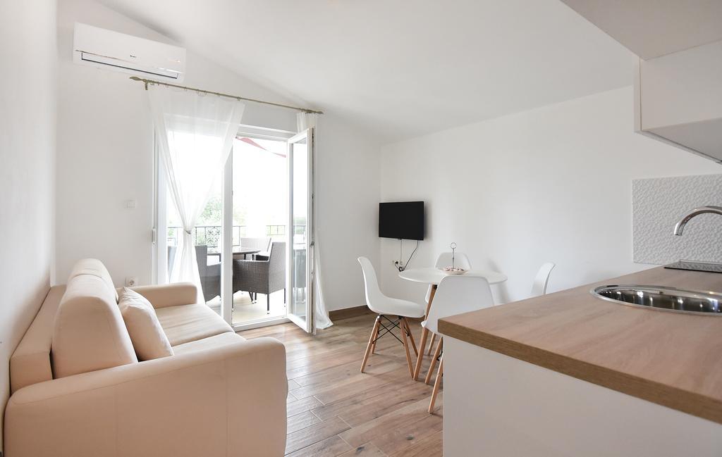 Apartment Mia ビビニェ エクステリア 写真